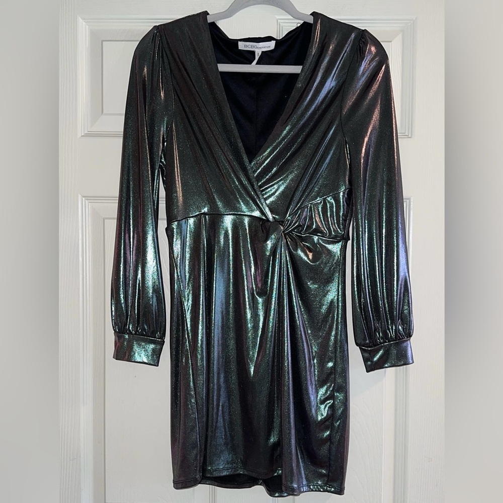 Beautiful BCBGeneration Metallic Iridescent Surplice Sheath Mini Dress NWOT